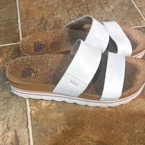 Reef Women's White and Tan Sandals